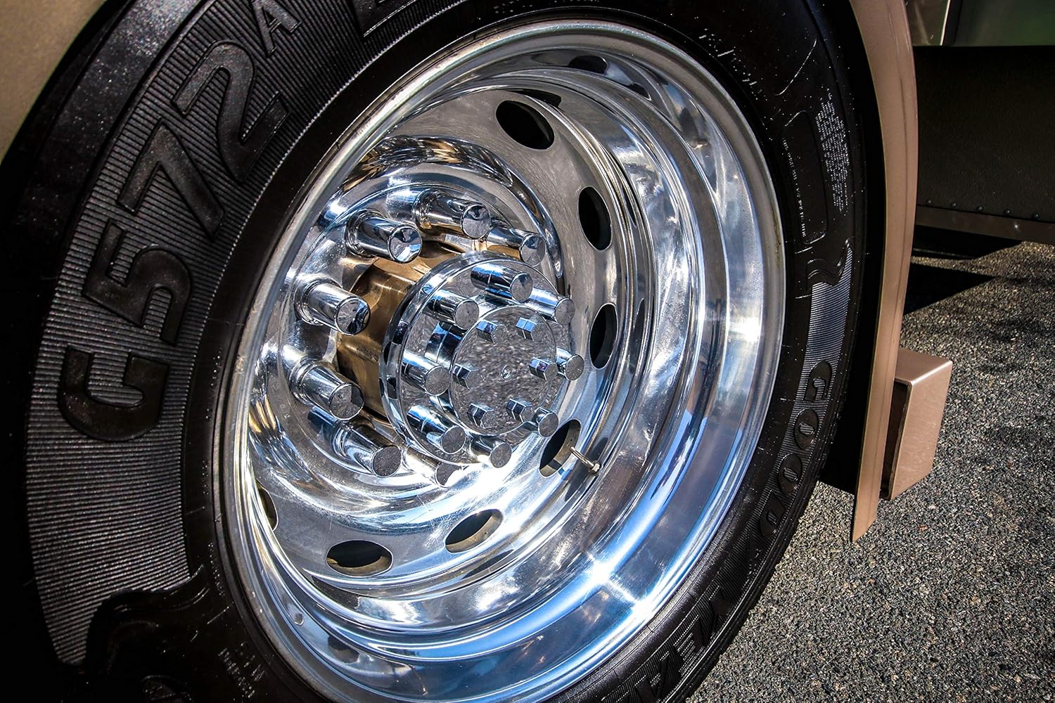 liquid metal polish for wheels